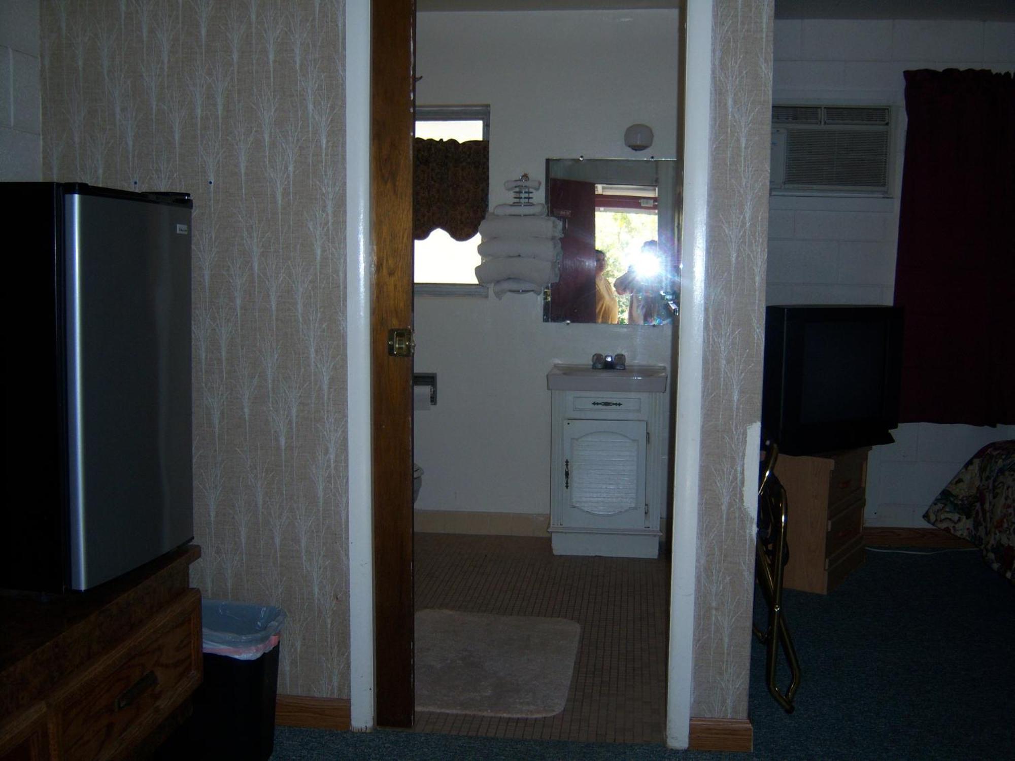 Shasta Dam Motel シャスタ・レイク エクステリア 写真